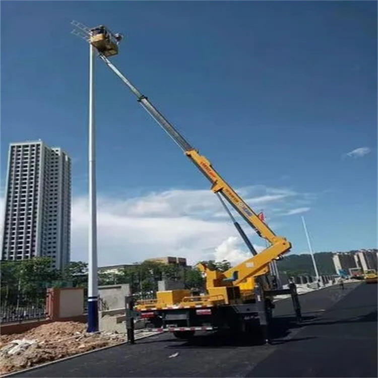 南靖县维修路灯的曲臂升降车出租